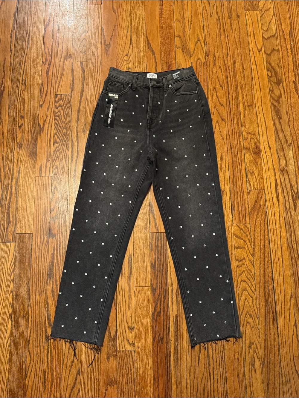 NWT Simple Society Juniors Rhinestone High Waist Raw Hem Straight Leg Jeans